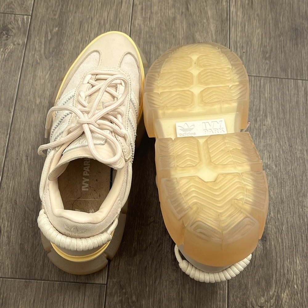 ADIDAS Sleek Super BEYONCE  IVY PARK Beige
